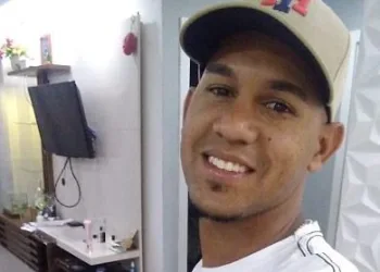 JOVEM MORRE EM BLOCO DE CARNAVAL NA ZONA OESTE