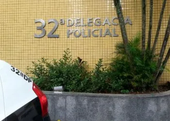Quatro suspeitos são presos com drogas pela PM na Zona Oeste