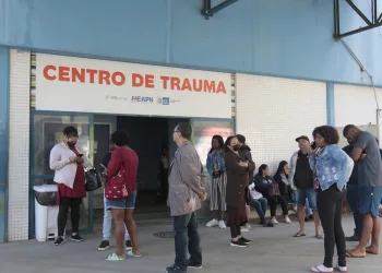 Ataque a tiros em bar na Rj deixa criança e outras três pessoas feridas