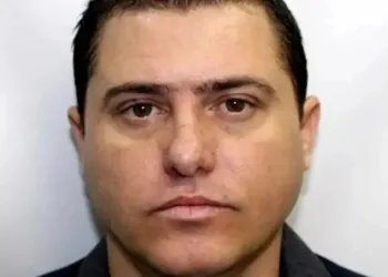 Quatro presos, metade do grupo do miliciano ‘Zinho’, foram isolados em Bangu1 por mandarem ordens da cadeia