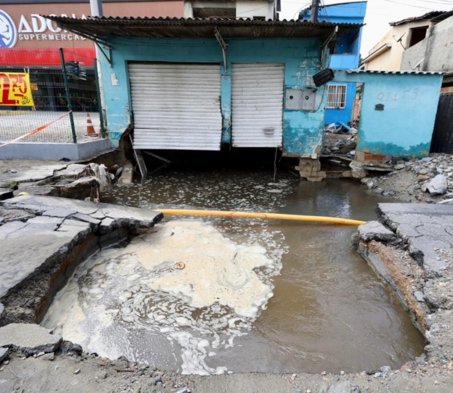 Procon Carioca cobra esclarecimentos sobre rompimento de adutora de água em Santíssimo