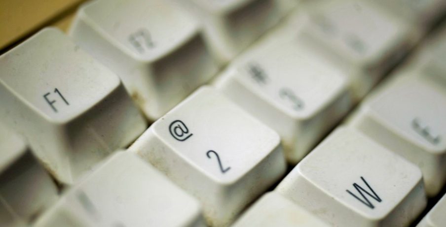 STF debate retirada de conteúdos ofensivos da internet