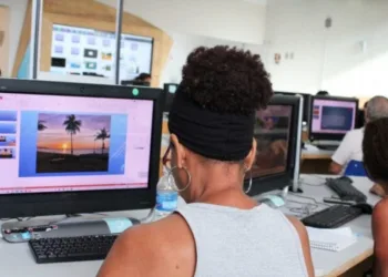 Nave do Conhecimento: mais de 2,5 mil vagas em cursos gratuitos de tecnologia e empreendedorismo