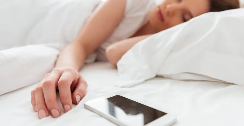Dormir sem o celular por perto