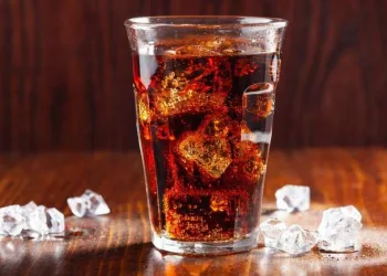 Viciado em refrigerante? Veja dicas simples para diminuir o consumo