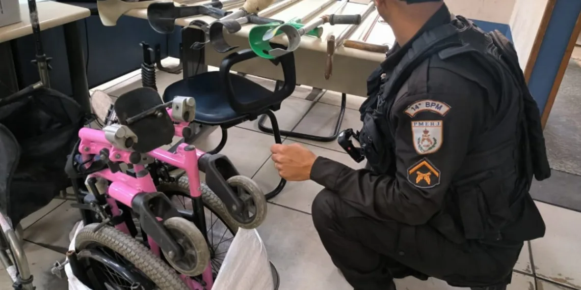 PM prende dupla que furtava acessórios de crianças com deficiência na Zona Oeste