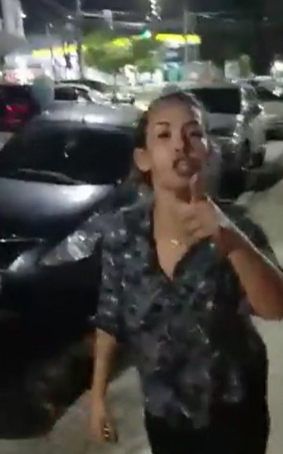 Vídeo: mulher xinga motorista de aplicativo de ‘negro safado’ durante discussão no Rio