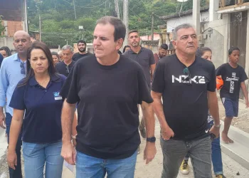 Prefeito vai à Zona Oeste para iniciar novas obras do Bairro Maravilha