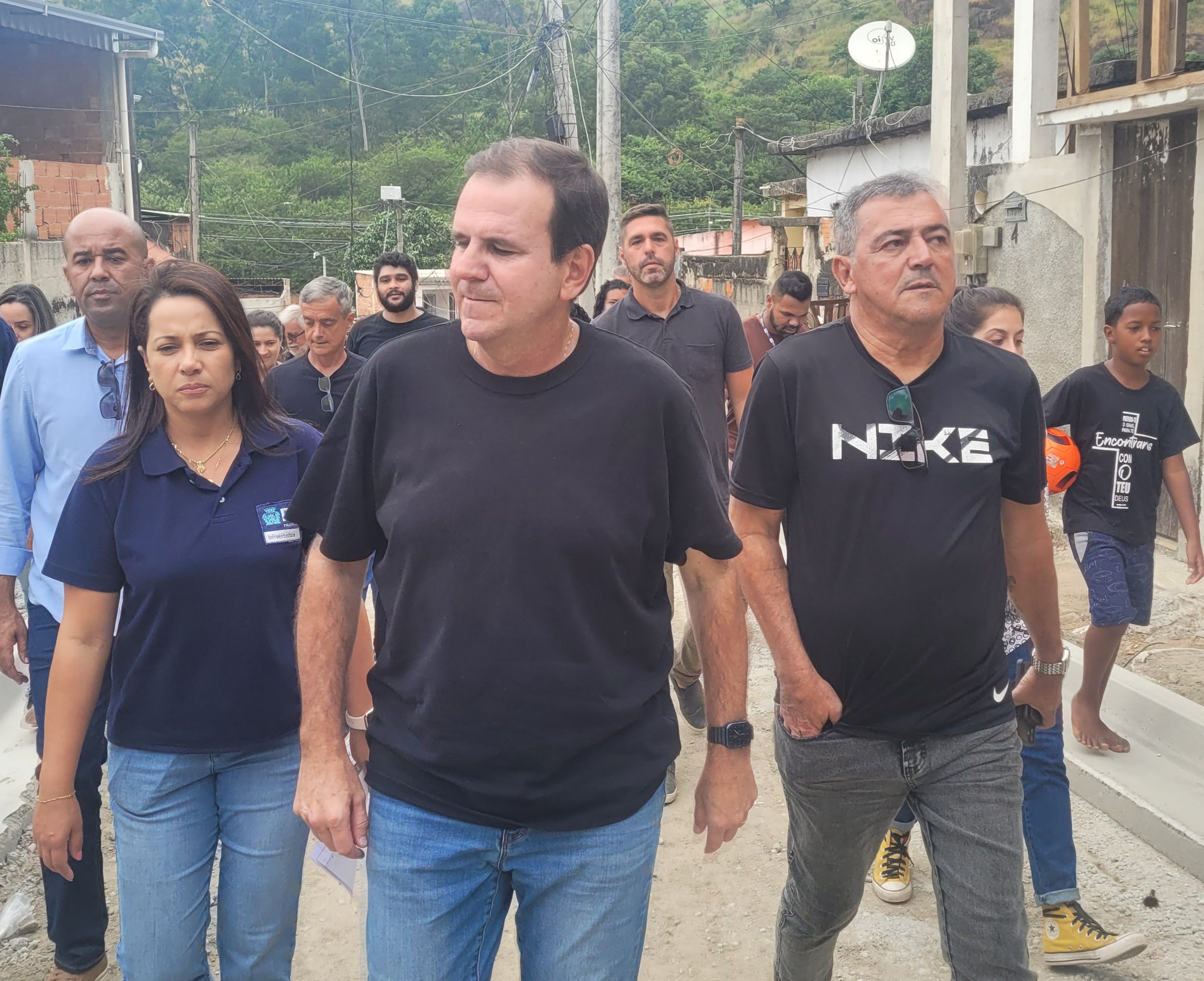 Prefeito vai à Zona Oeste para iniciar novas obras do Bairro Maravilha