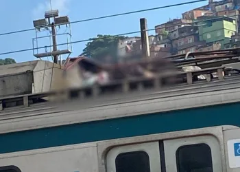 Homem é encontrado morto em cima de trem da SuperVia