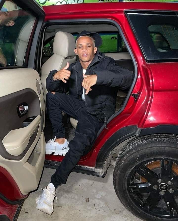 Vídeo: MC Biel Xcamoso morre em grave acidente de carro