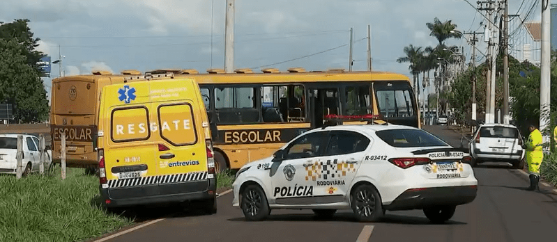 Motociclista morre ao bater de frente contra carro