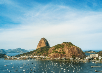 Pesquisa aponta que Rio tem o céu mais azul do mundo