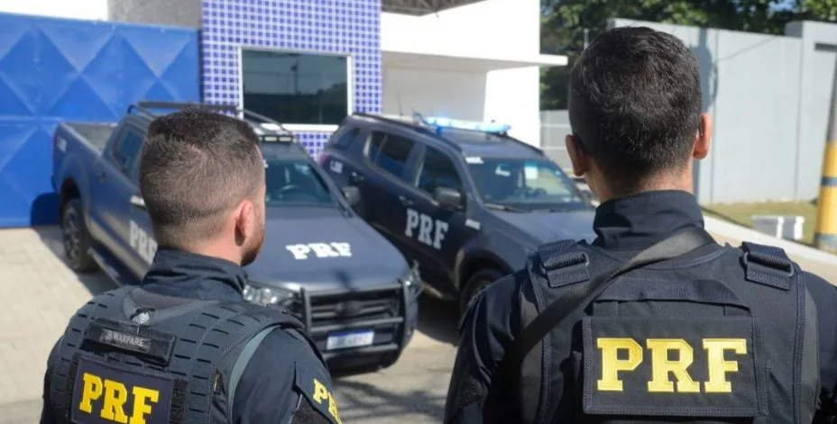 Acidentes com mortos e feridos nas estradas caem durante o feriado