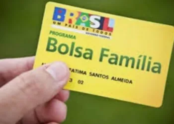 Governo vai cortar bolsa família e pretende economizar sete bilhões