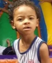 CRIANÇA MORRE DURANTE INCÊNDIO EM UMA CASA NO RJ