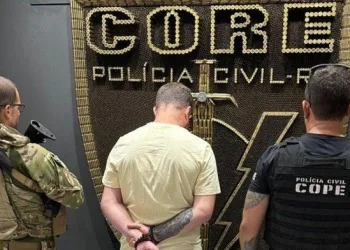 HOMEM APONTADO COMO UM DOS MAIORES ASSALTANTES DE BANCO DO PAÍS É PRESO NO RIO!!