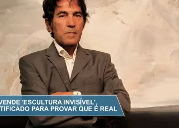 ARTE NO MUNDO “ESCULTURA INVISÍVEL” DE ARTISTA ITALIANO É VENDIDA POR 15 MIL EUROS EM LEILÃO