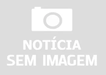 Empresário é baleado após ter casa invadida