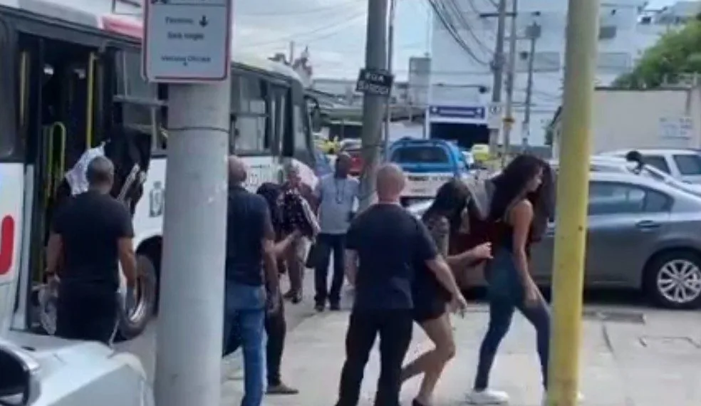 Polícia Civil prende mais de 30 por golpe do empréstimo consignado no Rio