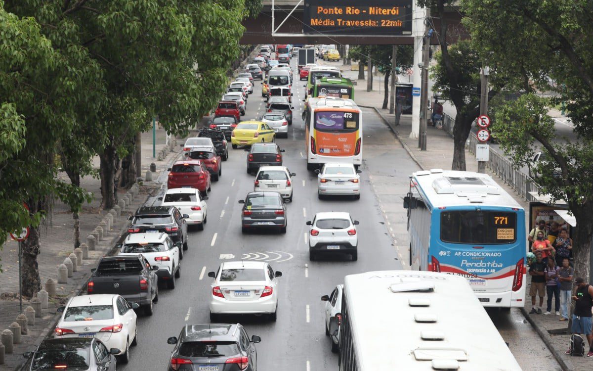 Motoristas podem pagar multas com desconto de até 40%