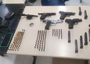 Polícia prende quatro milicianos em flagrante no Rio