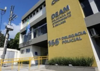 Homem é detido sob suspeita de estupro contra enteada de 10 anos em Campo Grande