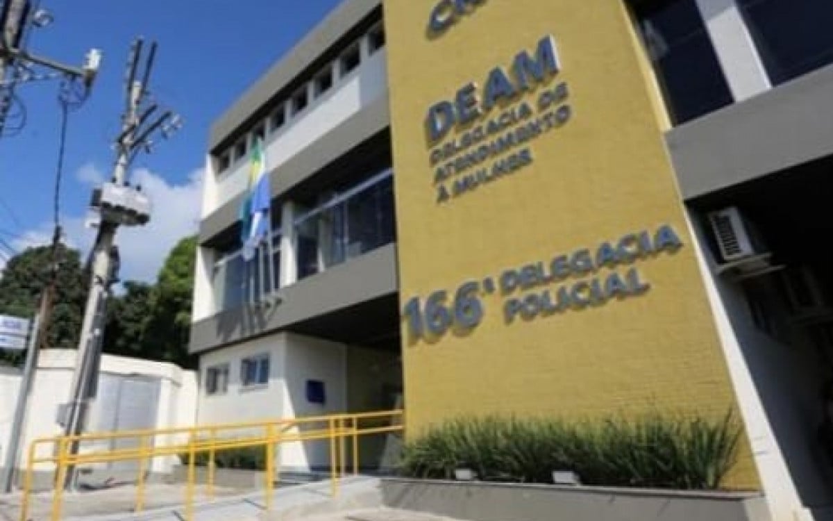 Homem é detido sob suspeita de estupro contra enteada de 10 anos em Campo Grande