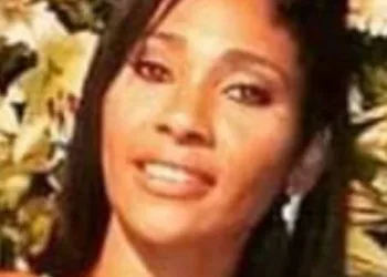 Mulher tenta socorrer bebê e morre atropelada na Zona Oeste