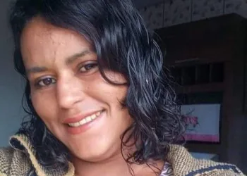 ( video) após ser barrada em boate, jovem é agredida por seguranças é atropelada e morre