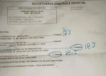 Médico receita sorvete de chocolate e ‘Free Fire’ para criança que foi até a UPA com gripe forte.
