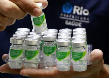 Rio promove Dia D de vacinação contra a gripe neste sábado