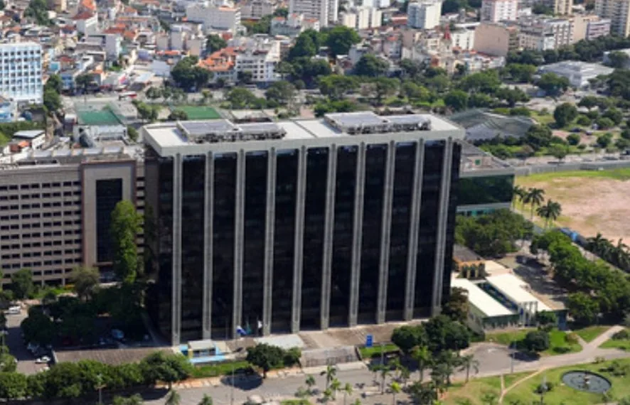 Prefeitura lança edital de concurso público salários de R$3.000 a R$6.000