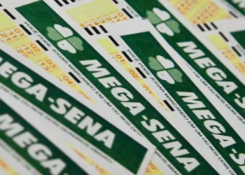 Mega-Sena acumula e prêmio vai para R$ 45 milhões