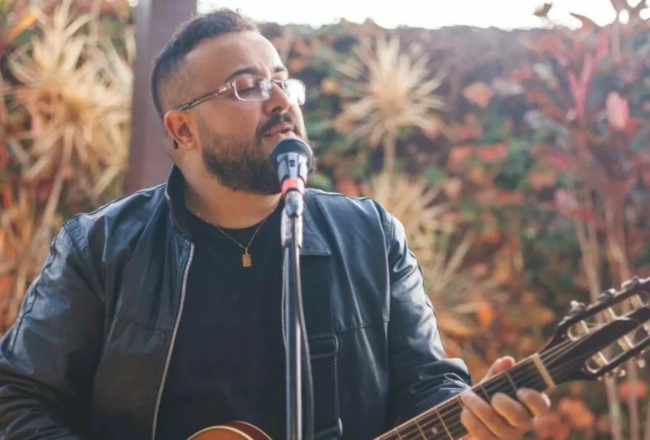 Cantor de grupo de pagode morre após show