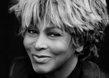 Tina Turner cantora americana, morre aos 83 anos