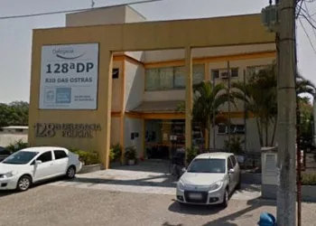 Polícia prende seis adolescentes suspeitos de furtarem escola no Rio
