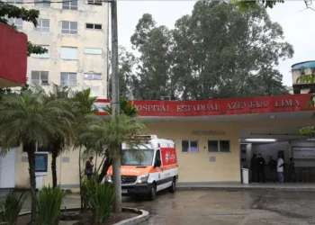 Menino de 5 anos é atingido por linha chilena e passa por cirurgia