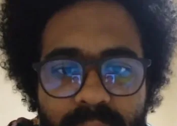 Produtor musical denuncia caso de racismo em loja de shopping em Petrópolis
