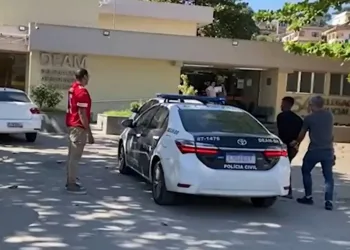 Homem acusado de agressão e ameaças contra ex-companheira é detido ao chegar no Aeroporto Santos Dumont