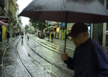 Ciclone extratropical traz risco de fortes chuvas para o Sul e Sudeste do Brasil