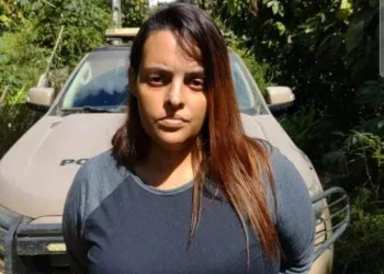  ( VÍDEO) Mulher grava momento em que marido e filhos agonizam após envenenamento
