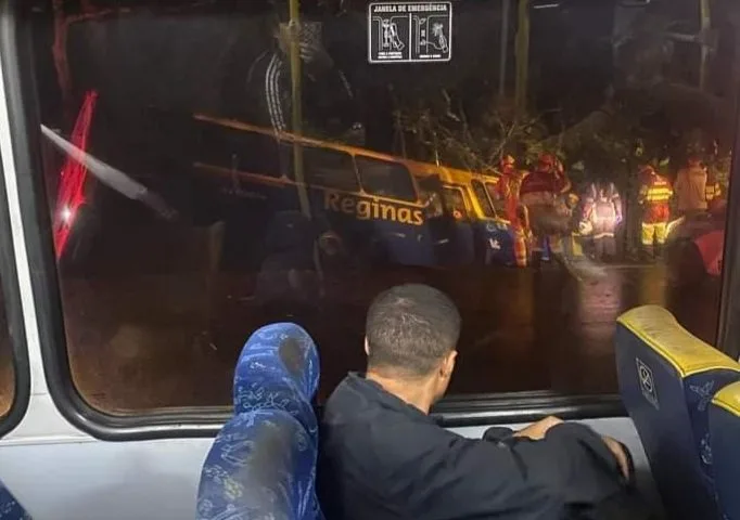 ( VÍDEO) Acidente gravíssimo na costa verde agora noite