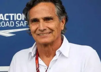 Ex-piloto da Fórmula 1 terá que pagar R$ 5 milhões em danos morais após declarações ofensivas