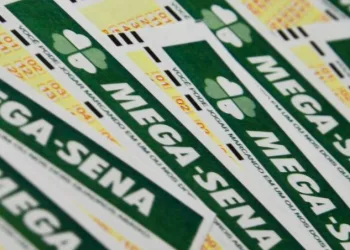 Ninguém acerta as seis dezenas e prêmio da Mega-Sena acumula em R$ 51 milhões