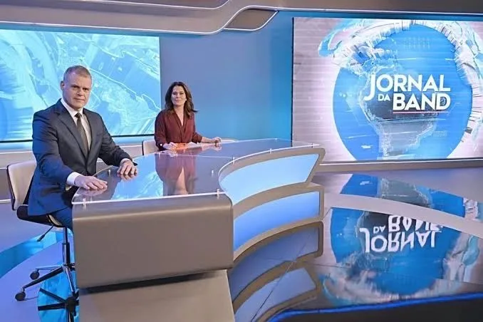 Grupo Bandeirantes demite funcionários durante a noite para evitar evidências de demissão em massa e lidar com dívida bilionárias!!