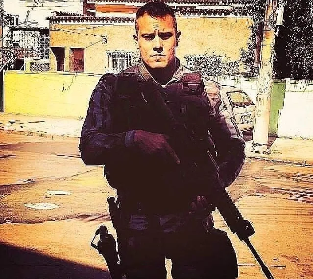 Identificado homem fuzilado num bairro da Zona Oeste