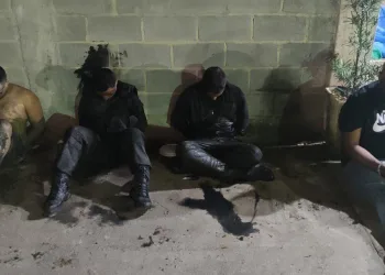 Polícia prende quatro milicianos armados em operação na Zona Oeste do Rio