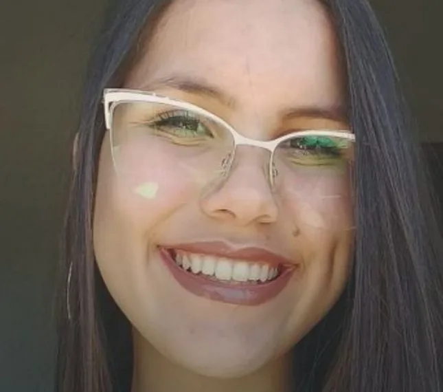 Descanse em paz… Identificada estudante assassinada dentro da escola