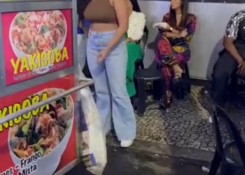 Comerciante é Vítima de Racismo e Agressão Física Durante Trabalho em Festa no Centro do Rio